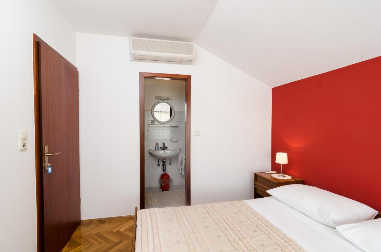 Guesthouse Moretic Орашац Экстерьер фото